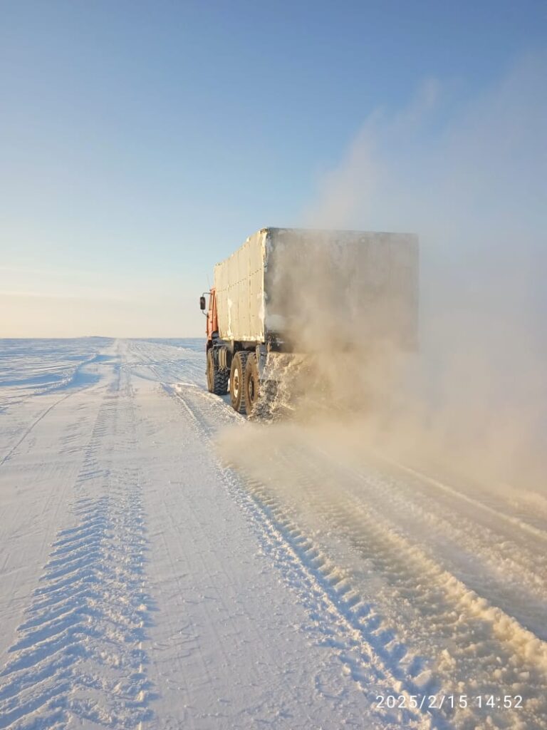 закрыли зимник на Ямале